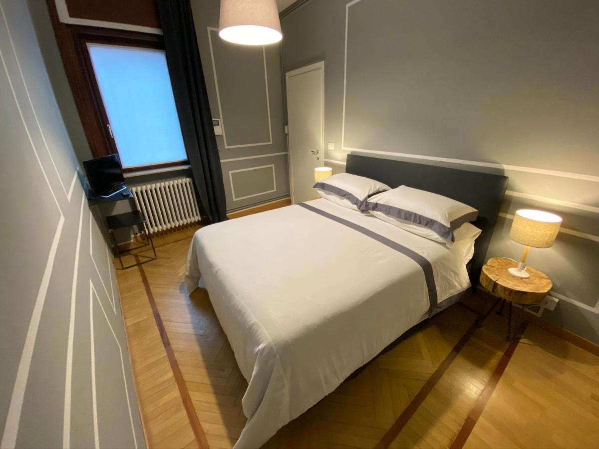 Momi Hotel Borgomanero Eksteriør billede